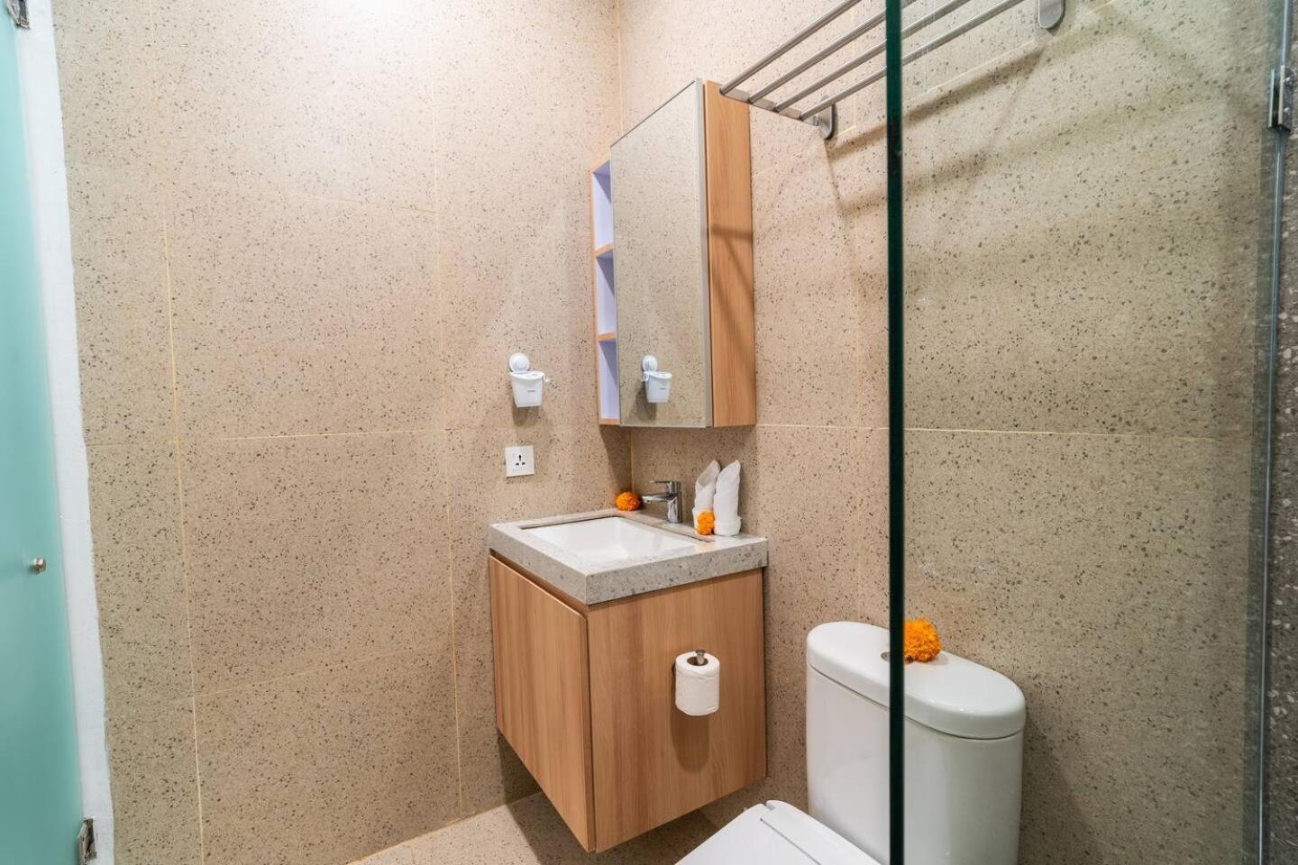 Alyxia 1 Bedroom Apartment In Central Seminyak Esterno foto
